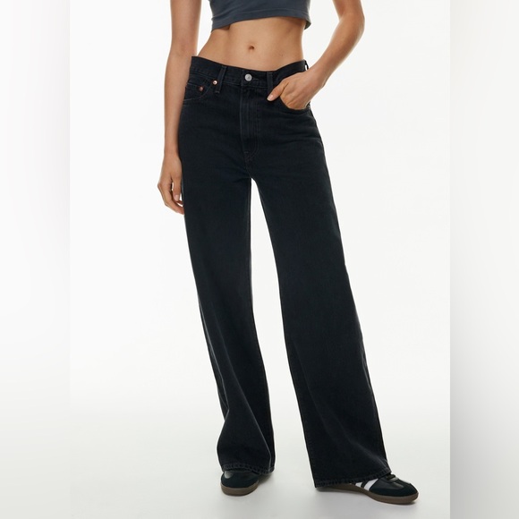 Levi's Denim - Levi's Ribcage Wide Leg Jeans Black Size 29 High-Rise 90s-inspired Casual